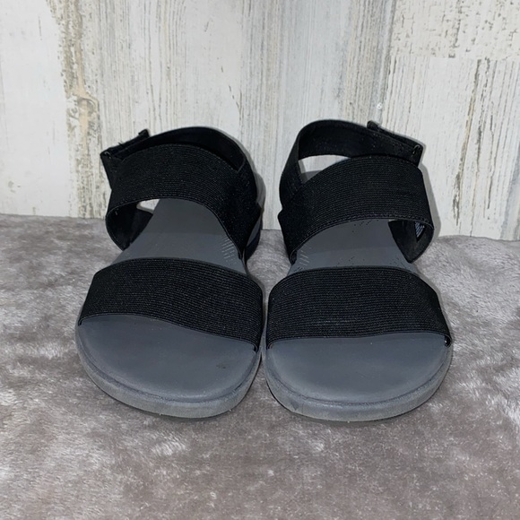 *0816 Clarks Cloudstepper Cushioned Insole Sandals - Picture 2 of 9